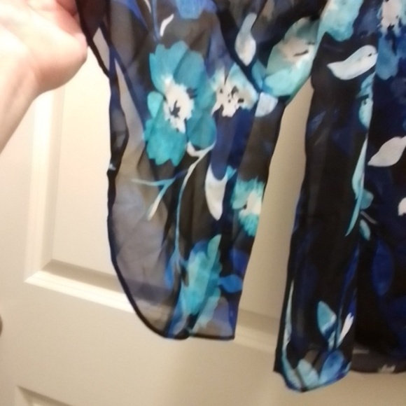 Kasper Floral Chiffon Blouse - Blue and Black - Picture 5 of 7